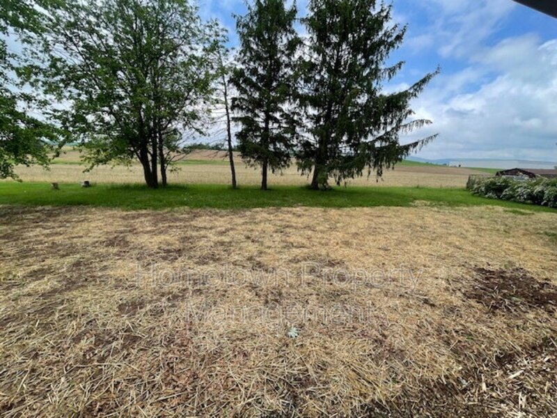 Charming 3-Bedroom Oasis in Halifax – Your Cozy Retreat Awaits! property image